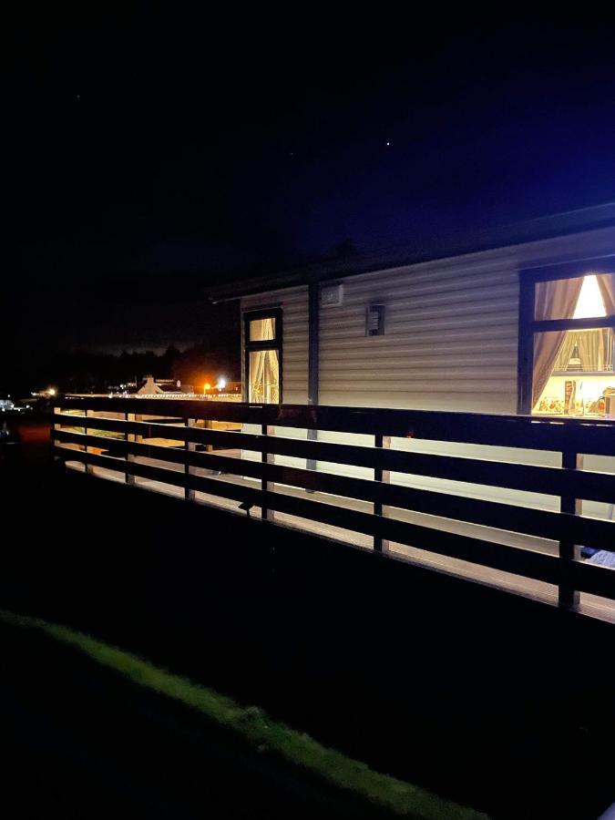 Caravan Rabbit House No 81 At Three Lochs Holiday Park Newton Stewart Eksteriør billede