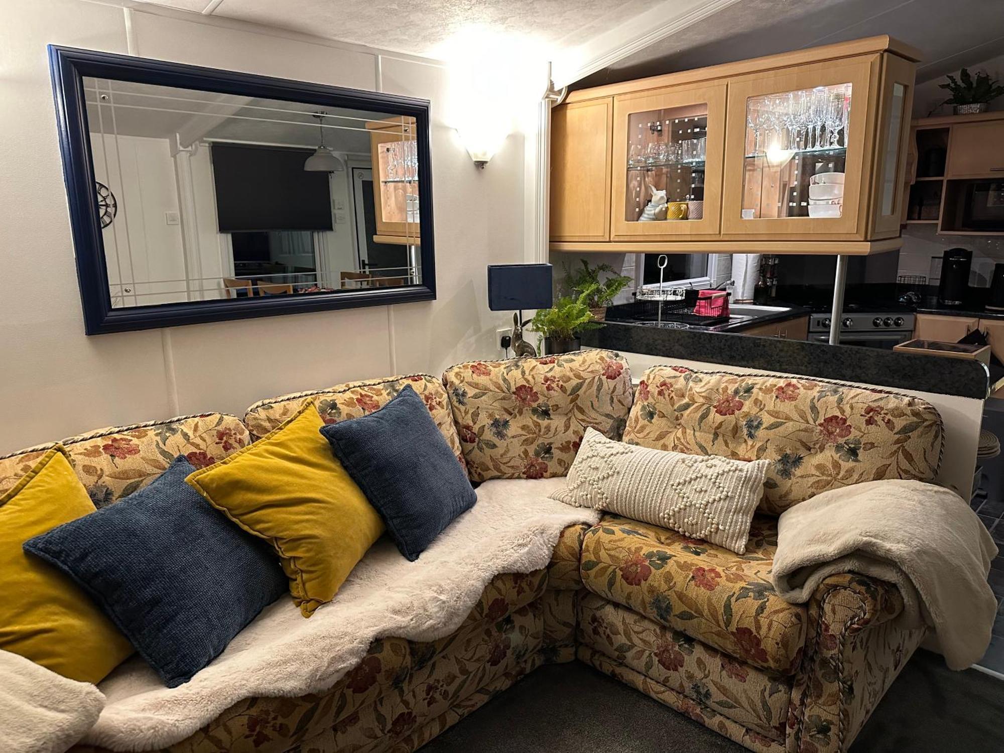 Caravan Rabbit House No 81 At Three Lochs Holiday Park Newton Stewart Eksteriør billede